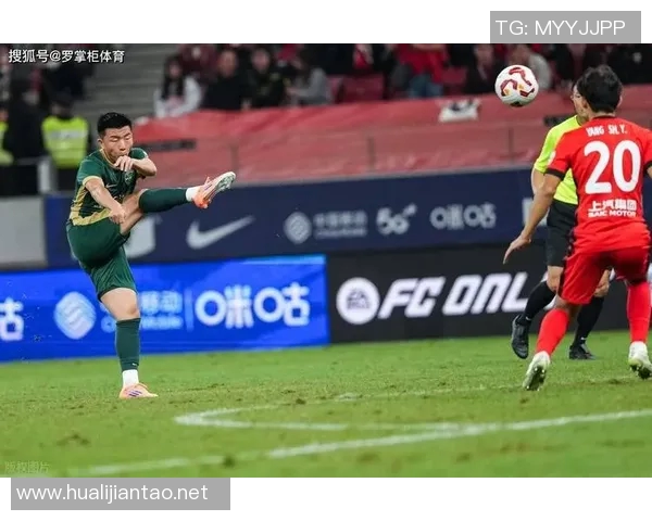 杭州飞盘队配合引发热议球迷对战术争论不断