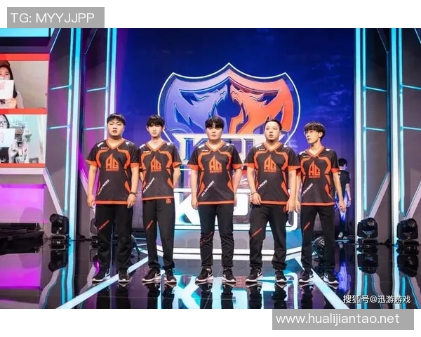 王者荣耀深度解析：探讨FPX战队的运营策略与成功之道